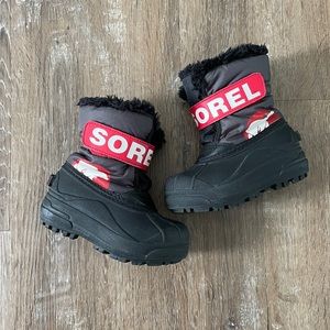 Sorel Toddler Snow Commander Boots size 9